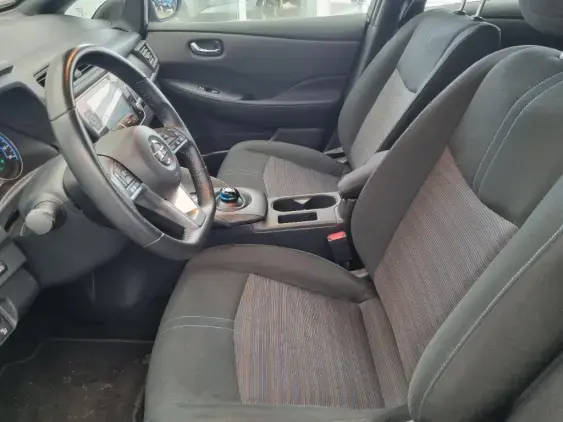 NISSAN LEAF II - voiture d'occasion - Photo 18