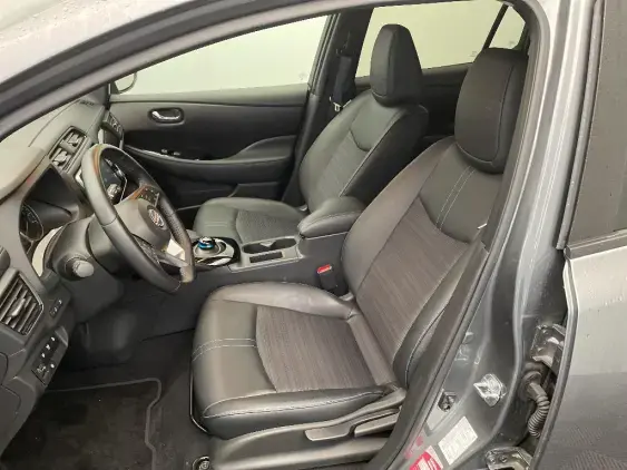 NISSAN LEAF II - voiture d'occasion - Photo 18