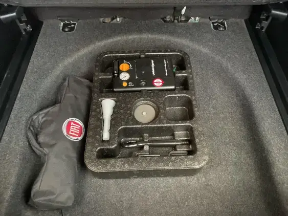 JEEP COMPASS II - voiture d'occasion - Photo 17