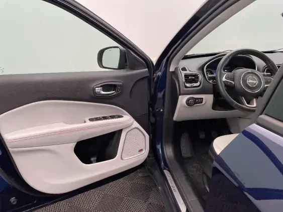 JEEP COMPASS II - voiture d'occasion - Photo 19