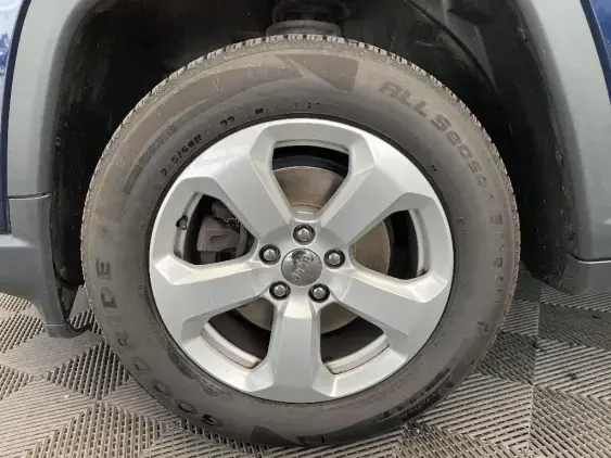 JEEP COMPASS II - voiture d'occasion - Photo 23