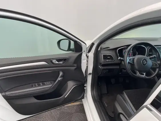 RENAULT MEGANE IV - voiture d'occasion - Photo 18