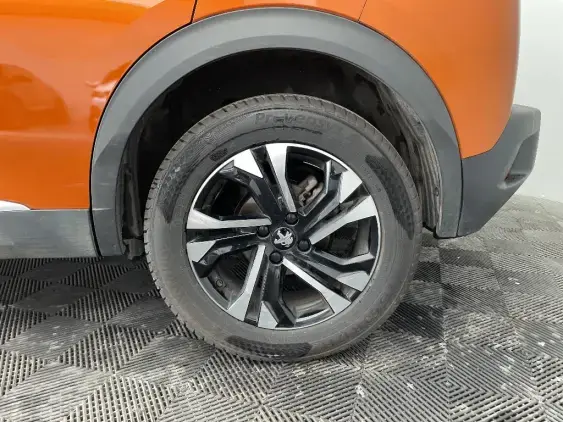 PEUGEOT 2008 II - voiture d'occasion - Photo 21