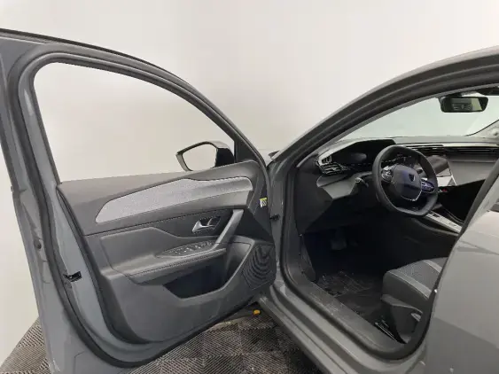 PEUGEOT 308 III - voiture d'occasion - Photo 16