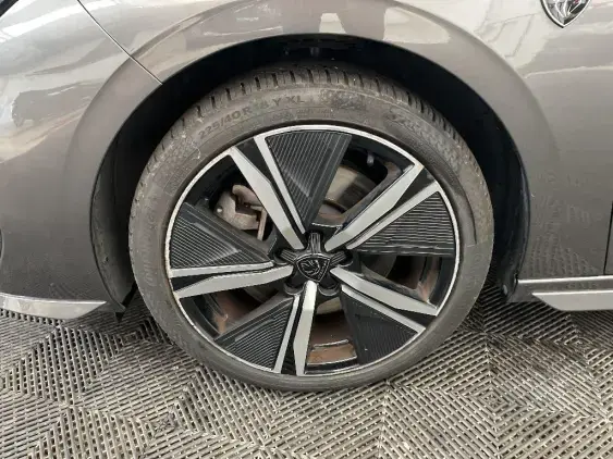 PEUGEOT 308 SW III - voiture d'occasion - Photo 20