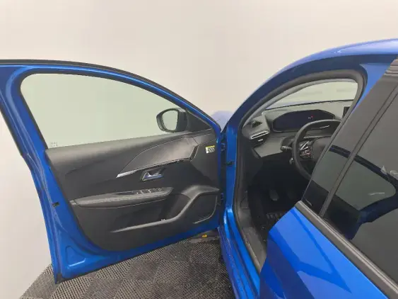 PEUGEOT 208 II - voiture d'occasion - Photo 17