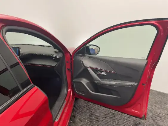 PEUGEOT 208 BUSINESS R II - voiture d'occasion - Photo 18