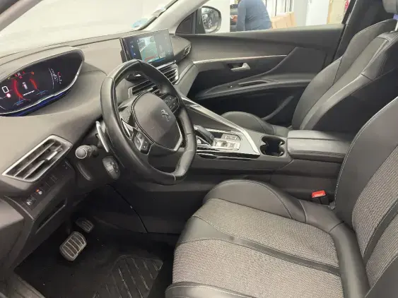 PEUGEOT 3008 II - voiture d'occasion - Photo 18