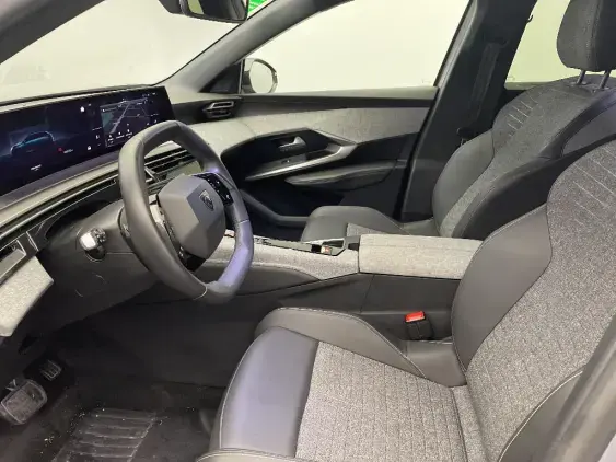 PEUGEOT 5008 III - voiture d'occasion - Photo 17