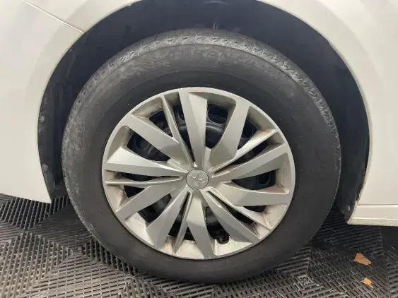 PEUGEOT 208 II - voiture d'occasion - Photo 22