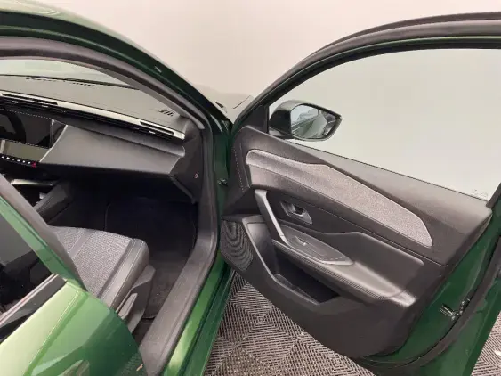 PEUGEOT 308 III - voiture d'occasion - Photo 20