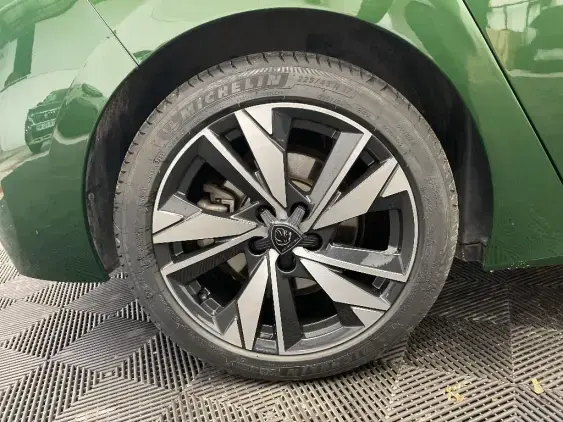 PEUGEOT 308 III - voiture d'occasion - Photo 25