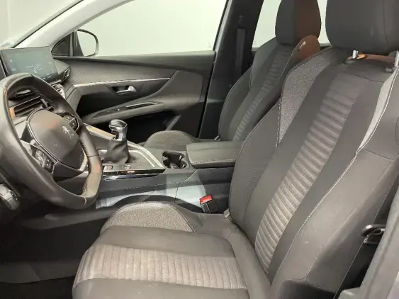 PEUGEOT 5008 II - voiture d'occasion - Photo 16