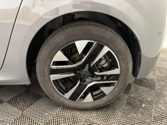 PEUGEOT 208 II - voiture d'occasion - Photo 21