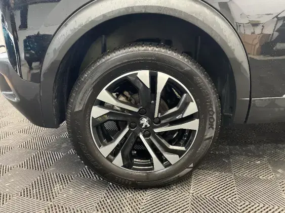 PEUGEOT 2008 II - voiture d'occasion - Photo 22