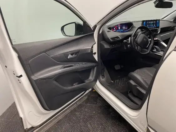 PEUGEOT 5008 II - voiture d'occasion - Photo 17