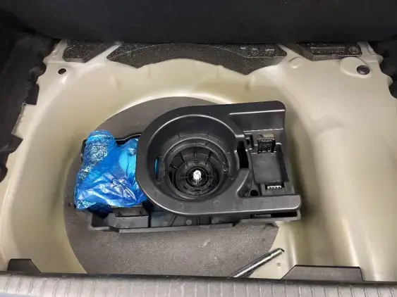 PEUGEOT 208 II - voiture d'occasion - Photo 17