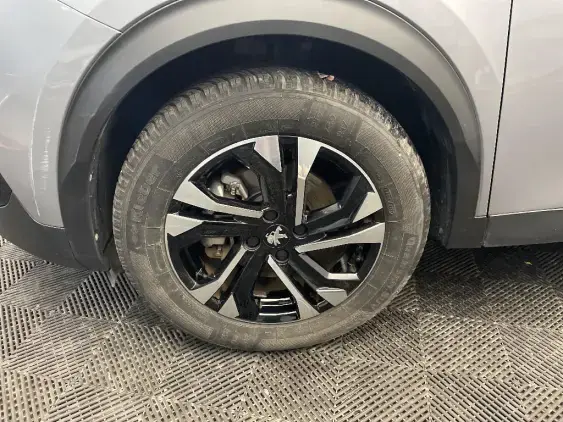 PEUGEOT 2008 ELECTRIQUE II - voiture d'occasion - Photo 20