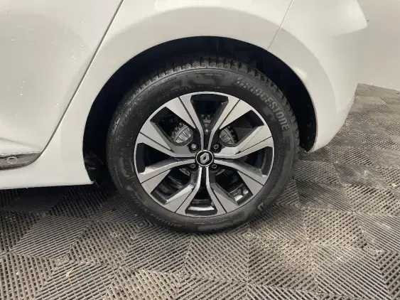 RENAULT CLIO V - voiture d'occasion - Photo 21