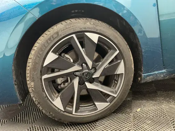 PEUGEOT 308 III - voiture d'occasion - Photo 20