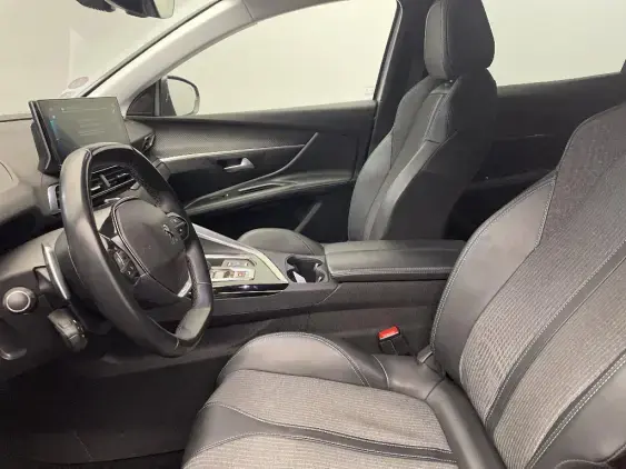 PEUGEOT 3008 II - voiture d'occasion - Photo 16