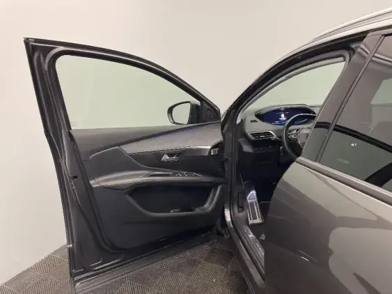 PEUGEOT 3008 II - voiture d'occasion - Photo 16