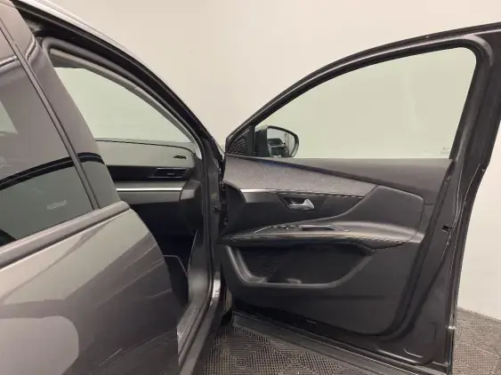 PEUGEOT 3008 II - voiture d'occasion - Photo 17