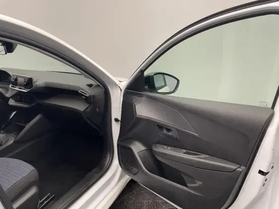 PEUGEOT 208 II - voiture d'occasion - Photo 17