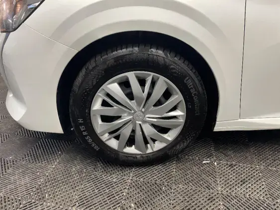 PEUGEOT 208 II - voiture d'occasion - Photo 19