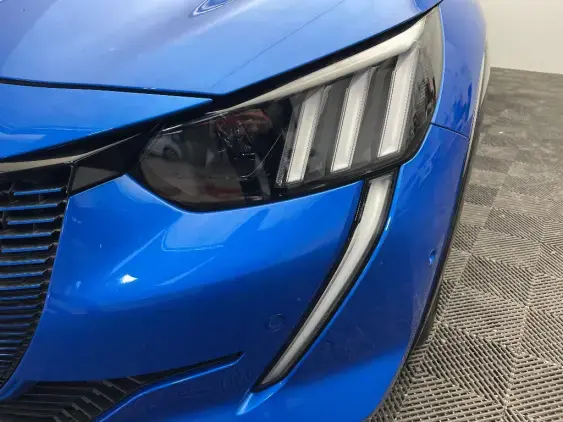 PEUGEOT 208 ELECTRIQUE II - voiture d'occasion - Photo 19