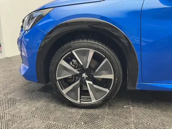 PEUGEOT 208 ELECTRIQUE II - voiture d'occasion - Photo 20