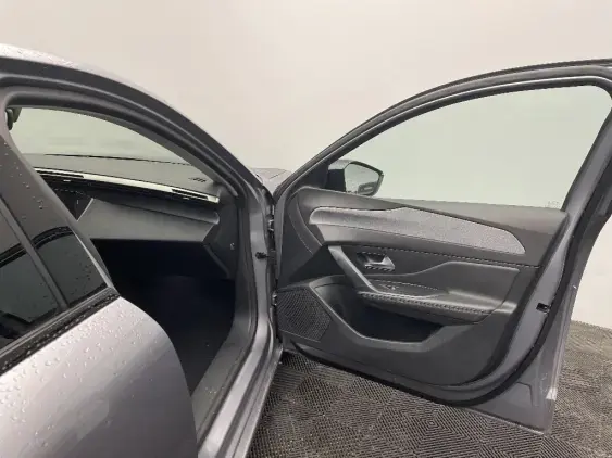 PEUGEOT 308 SW III - voiture d'occasion - Photo 18