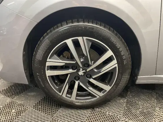 PEUGEOT 208 II - voiture d'occasion - Photo 19