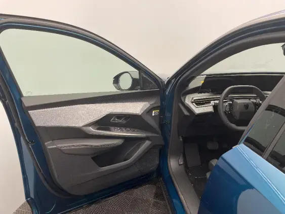 PEUGEOT 3008 III - voiture d'occasion - Photo 17