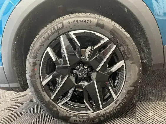 PEUGEOT 3008 III - voiture d'occasion - Photo 23