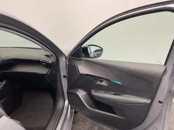 PEUGEOT 208 ELECTRIQUE II - voiture d'occasion - Photo 17