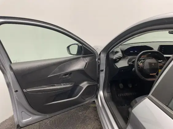 PEUGEOT 208 II - voiture d'occasion - Photo 15