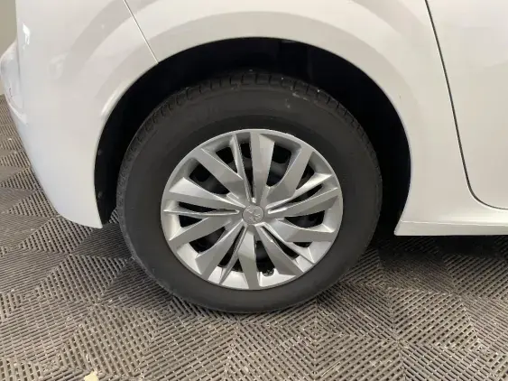 PEUGEOT 208 II - voiture d'occasion - Photo 20