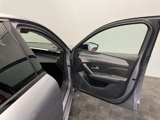 PEUGEOT 308 III - voiture d'occasion - Photo 18