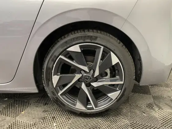 PEUGEOT 308 III - voiture d'occasion - Photo 21