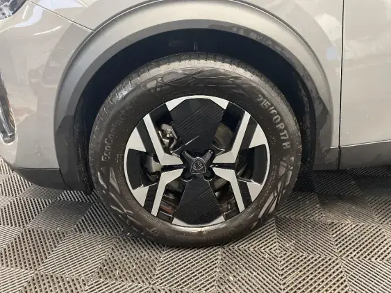 PEUGEOT 2008 II - voiture d'occasion - Photo 20