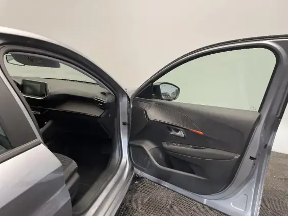 PEUGEOT 208 ELECTRIQUE II - voiture d'occasion - Photo 16