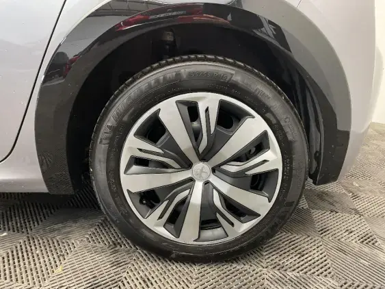 PEUGEOT 208 ELECTRIQUE II - voiture d'occasion - Photo 19