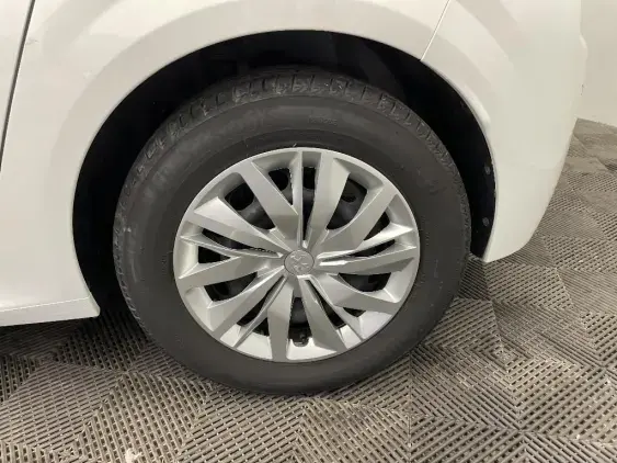 PEUGEOT 208 II - voiture d'occasion - Photo 19