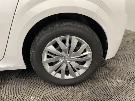 PEUGEOT 208 II - voiture d'occasion - Photo 18