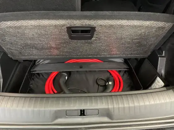 PEUGEOT 5008 ELECTRIQUE III - voiture d'occasion - Photo 17