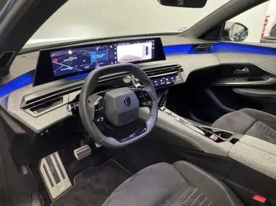 PEUGEOT 5008 ELECTRIQUE III - voiture d'occasion - Photo 18