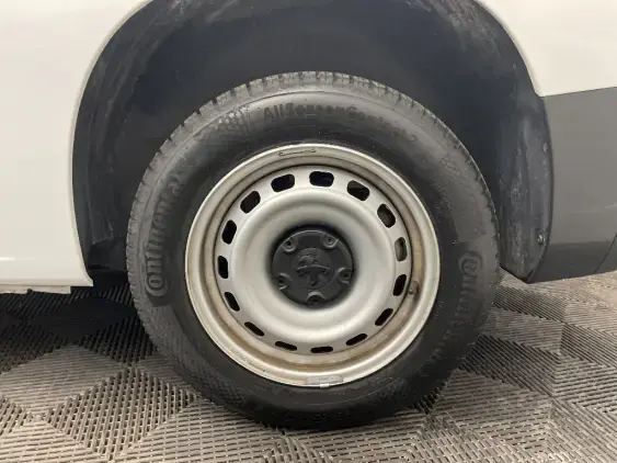 PEUGEOT PARTNER III - voiture d'occasion - Photo 20