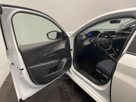 PEUGEOT 208 II - voiture d'occasion - Photo 15