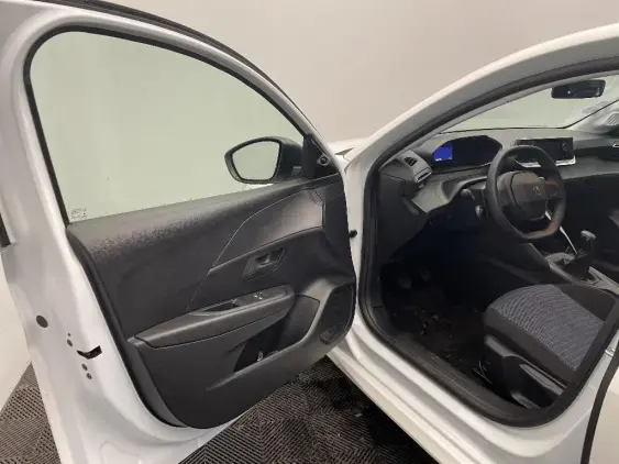 PEUGEOT 208 II - voiture d'occasion - Photo 15